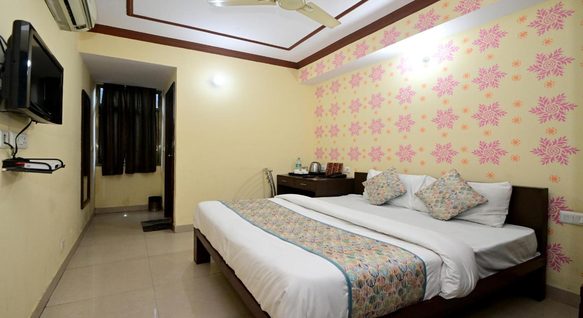 Hotel Laxmi Villa Palace-Near Jaipur Railway Station Экстерьер фото