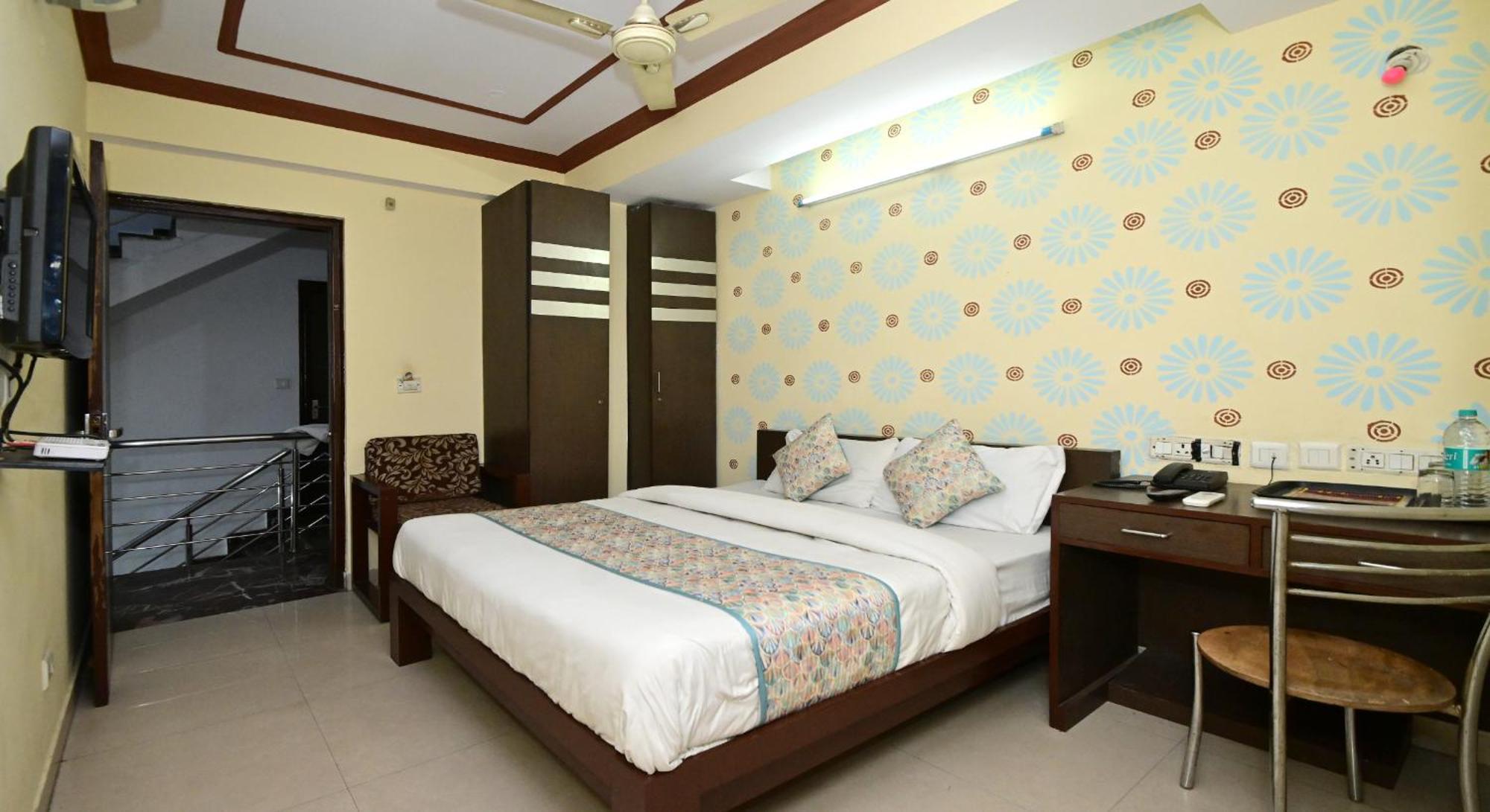Hotel Laxmi Villa Palace-Near Jaipur Railway Station Экстерьер фото