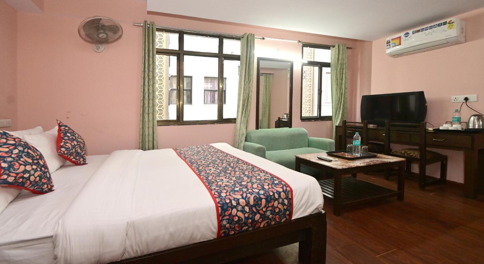 Hotel Laxmi Villa Palace-Near Jaipur Railway Station Экстерьер фото
