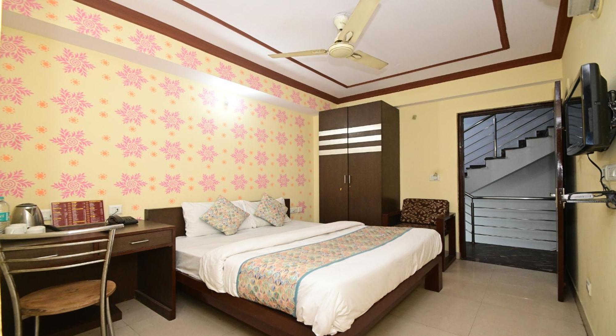 Hotel Laxmi Villa Palace-Near Jaipur Railway Station Экстерьер фото