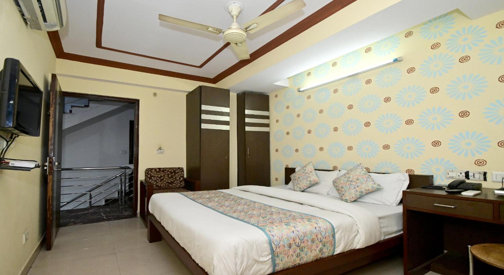 Hotel Laxmi Villa Palace-Near Jaipur Railway Station Экстерьер фото
